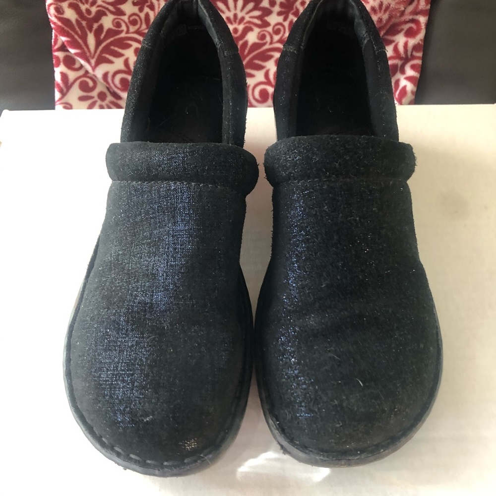 Born BOC black with hint of blue shoe